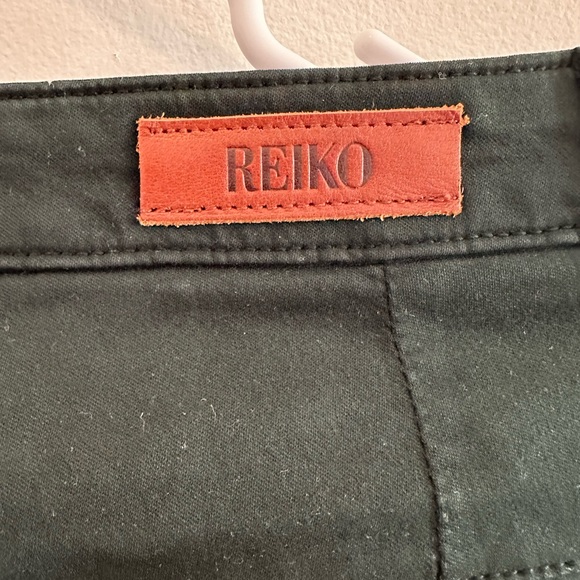 Green Pants Chino - Picture 3 of 5